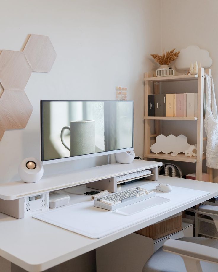 Create a Cozy and Inspiring Desk Setup